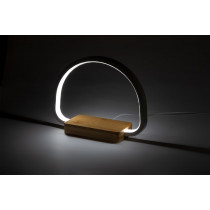 Wielofunkcyjna lampka biurkowa