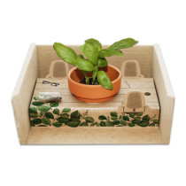 Diorama z logo firmy w LazyStore!