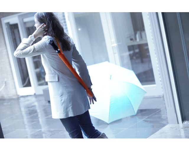 Parasol manualny z logo firmy w LazyStore!
