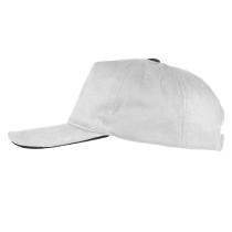 Czapka z daszkiem z logo firmy w LazyStore!