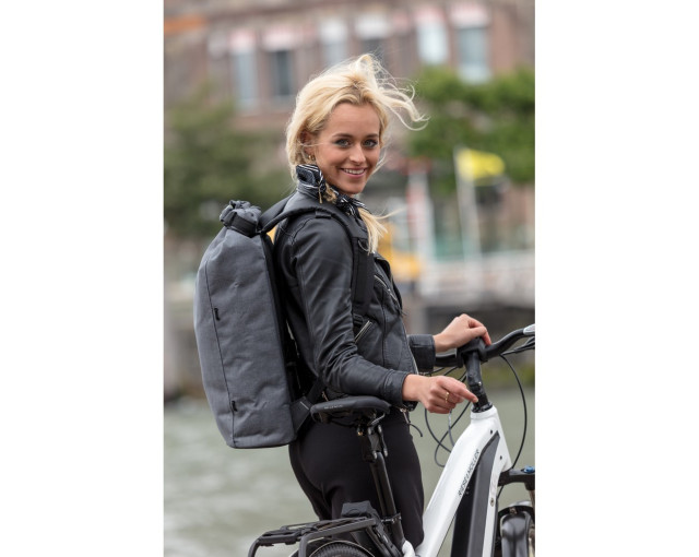 Urban Lite plecak chroniący przed kieszonkowcami, ochrona RFID z logo firmy w LazyStore!