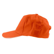 Czapka z daszkiem z logo firmy w LazyStore!