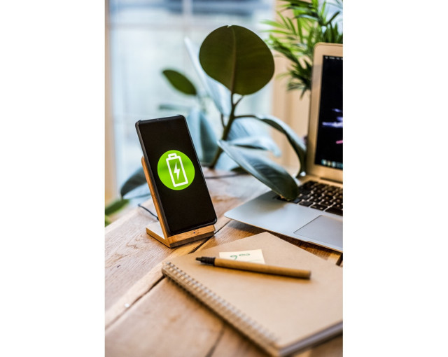 Bambusowa ładowarka bezprzewodowa 10W B'RIGHT, stojak na telefon z logo firmy w LazyStore!