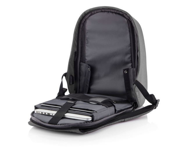 Bobby Hero Regular plecak chroniący przed kieszonkowcami z logo firmy w LazyStore!