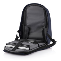 Bobby Hero Regular plecak chroniący przed kieszonkowcami z logo firmy w LazyStore!