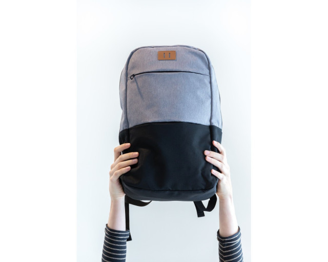 Plecak na laptopa 15,6", ochrona RFID z logo firmy w LazyStore!