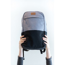 Plecak na laptopa 15,6", ochrona RFID z logo firmy w LazyStore!
