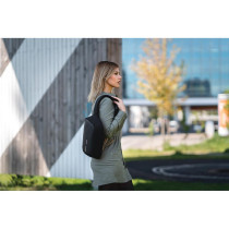 Bobby Sling, plecak chroniący przed kieszonkowcami z logo firmy w LazyStore!