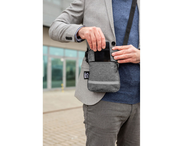Torba na ramię B'RIGHT, saszetka RPET z logo firmy w LazyStore!