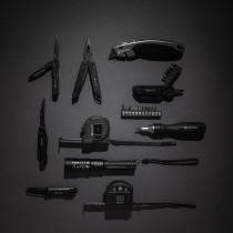 Latarka Gear X, ładowana przez USB z logo firmy w LazyStore!