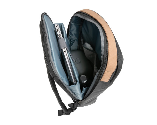 Plecak na laptopa 15.6" Swiss Peak AWARE™ rPET z logo firmy w LazyStore!