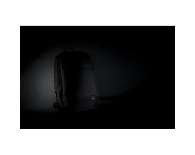 Plecak na laptopa 15,6" Swiss Peak AWARE™ RPET z logo firmy w LazyStore!