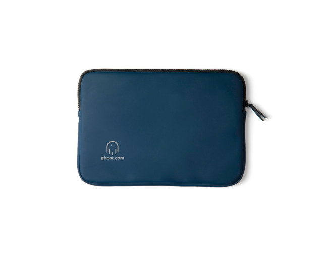 PV501621 | Pokrowiec na laptopa do 17" VINGA Baltimore z logo firmy w LazyStore!