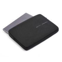 Pokrowiec na laptopa 14" z logo firmy w LazyStore!