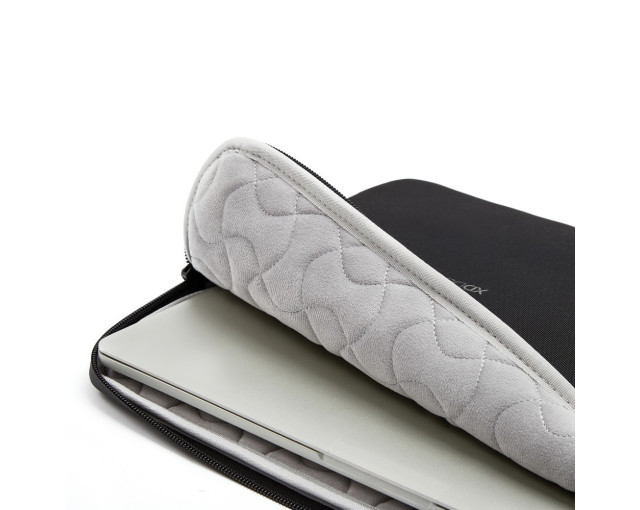 Pokrowiec na laptopa 14" z logo firmy w LazyStore!