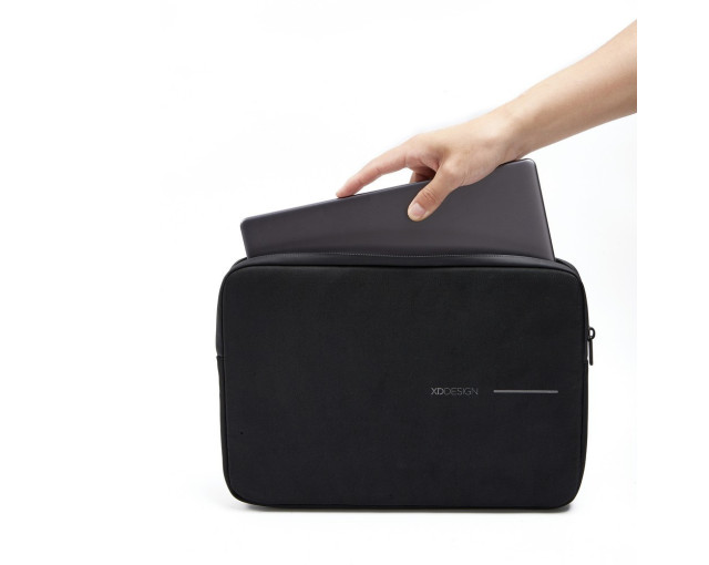Pokrowiec na laptopa 16" z logo firmy w LazyStore!