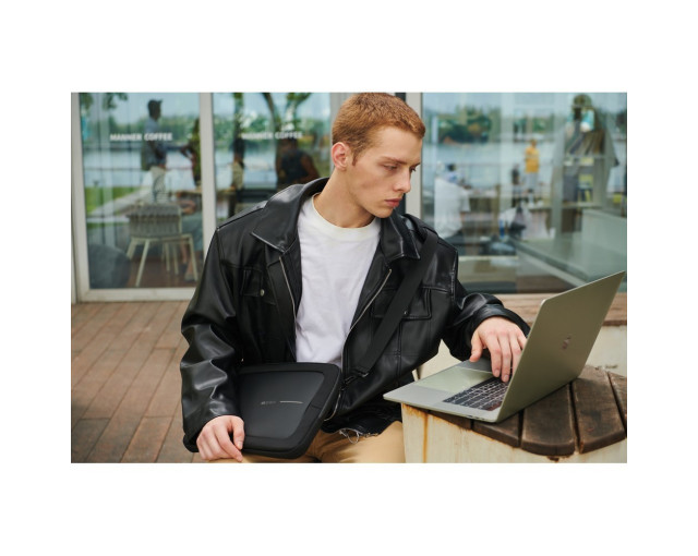 Torba na laptopa 14" z logo firmy w LazyStore!