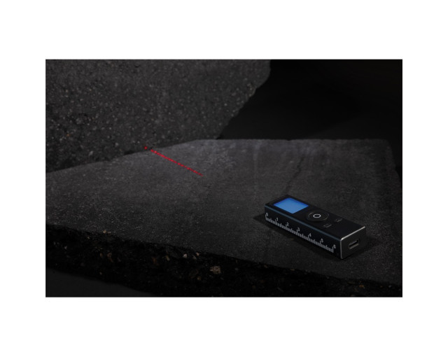 Dalmierz laserowy 30m Gear X, aluminium z recyklingu z logo firmy w LazyStore!