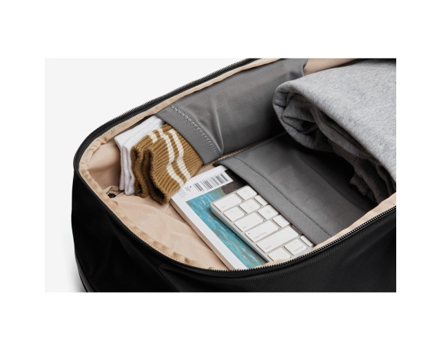 Plecak na laptopa 16" Bellroy z logo firmy w LazyStore!