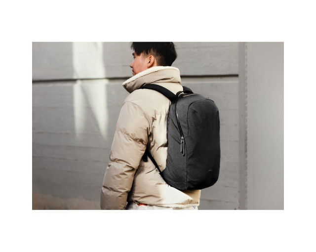 Plecak na laptopa 16" Bellroy Via z logo firmy w LazyStore!