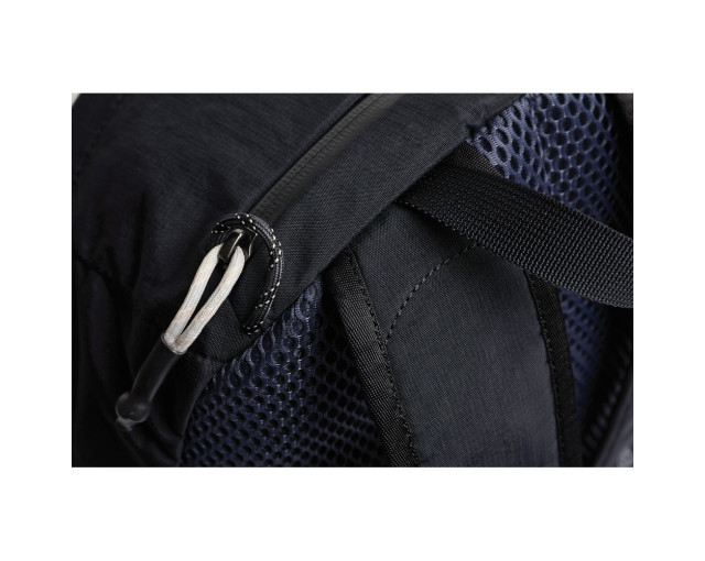 Plecak Bellroy z logo firmy w LazyStore!
