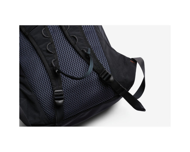 Plecak Bellroy z logo firmy w LazyStore!