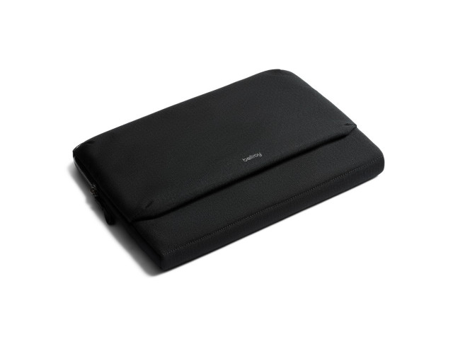 Pokrowiec na laptopa 16" Bellroy z logo firmy w LazyStore!