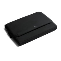 Pokrowiec na laptopa 16" Bellroy z logo firmy w LazyStore!