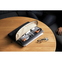Pokrowiec na laptopa 16" Bellroy z logo firmy w LazyStore!