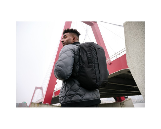 Plecak na laptopa 15,6" Edin AWARE™ z logo firmy w LazyStore!