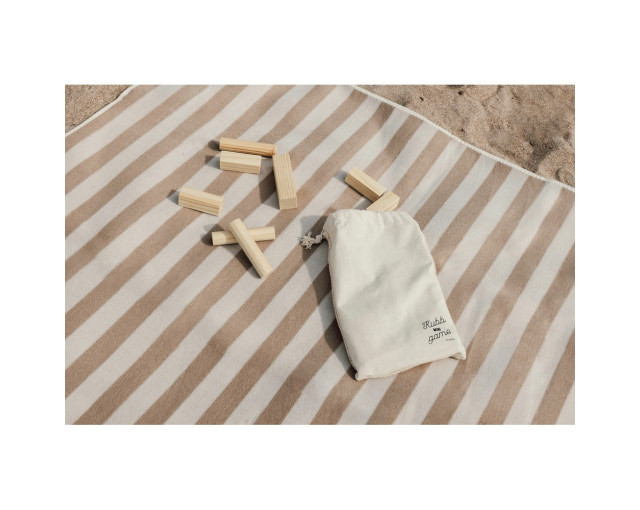 Gra zręcznościowa VINGA Kubb z logo firmy w LazyStore!