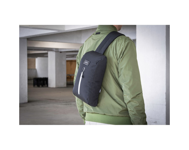 Plecak BrandCharger Sling z logo firmy w LazyStore!