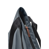 Torba termoizolacyjna Black+Blum z logo firmy w LazyStore!