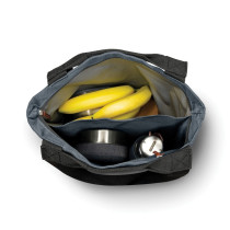 Torba termoizolacyjna Black+Blum z logo firmy w LazyStore!
