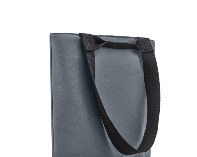 Torba termoizolacyjna Black+Blum z logo firmy w LazyStore!
