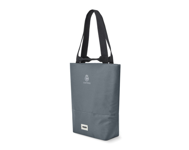 Torba termoizolacyjna Black+Blum z logo firmy w LazyStore!
