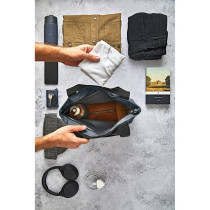 Torba termoizolacyjna Black+Blum z logo firmy w LazyStore!