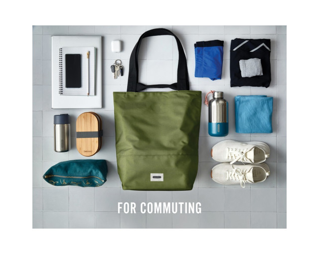 Torba termoizolacyjna Black+Blum z logo firmy w LazyStore!