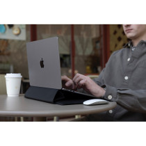 Pokrowiec na laptopa 14" z logo firmy w LazyStore!
