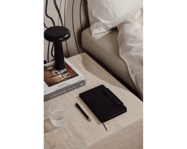 Notatnik VINGA Marlow z logo firmy w LazyStore!