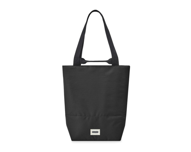 Torba termoizolacyjna Black+Blum z logo firmy w LazyStore!