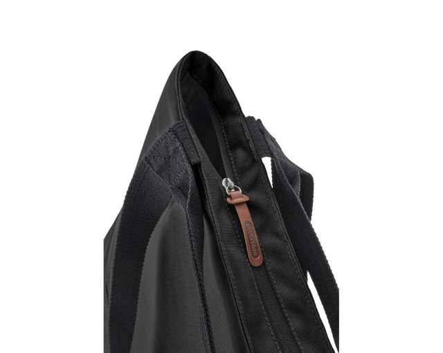 Torba termoizolacyjna Black+Blum z logo firmy w LazyStore!