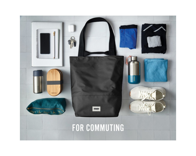 Torba termoizolacyjna Black+Blum z logo firmy w LazyStore!