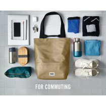 Torba termoizloacyjna Black+Blum z logo firmy w LazyStore!