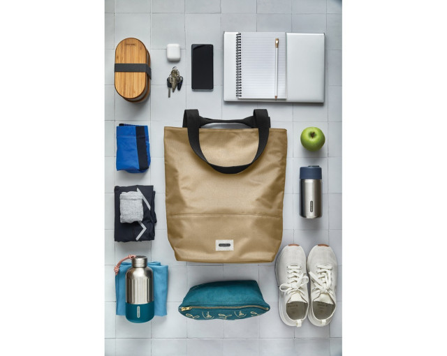 Torba termoizloacyjna Black+Blum z logo firmy w LazyStore!
