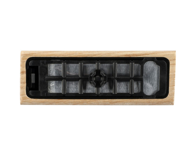 Odświeżacz do samochodu z logo firmy w LazyStore!