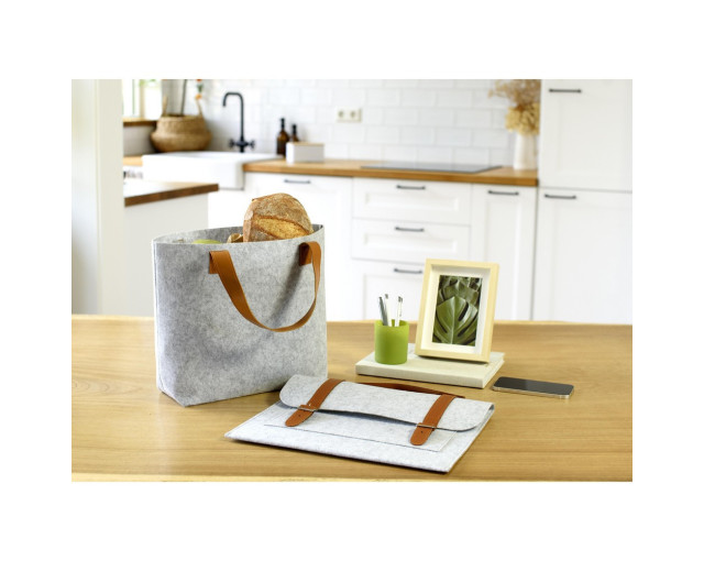 Torba na zakupy z filcu RPET z logo firmy w LazyStore!