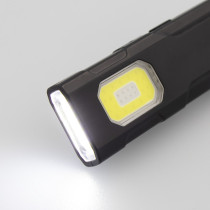 Lampka do plecaka | Zelik z logo firmy w LazyStore!