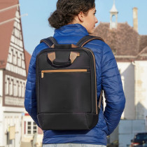 Plecak laptopa 16,2" Hama Lightweight z logo firmy w LazyStore!