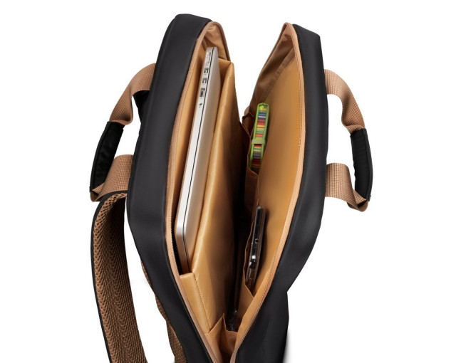 Plecak laptopa 16,2" Hama Lightweight z logo firmy w LazyStore!